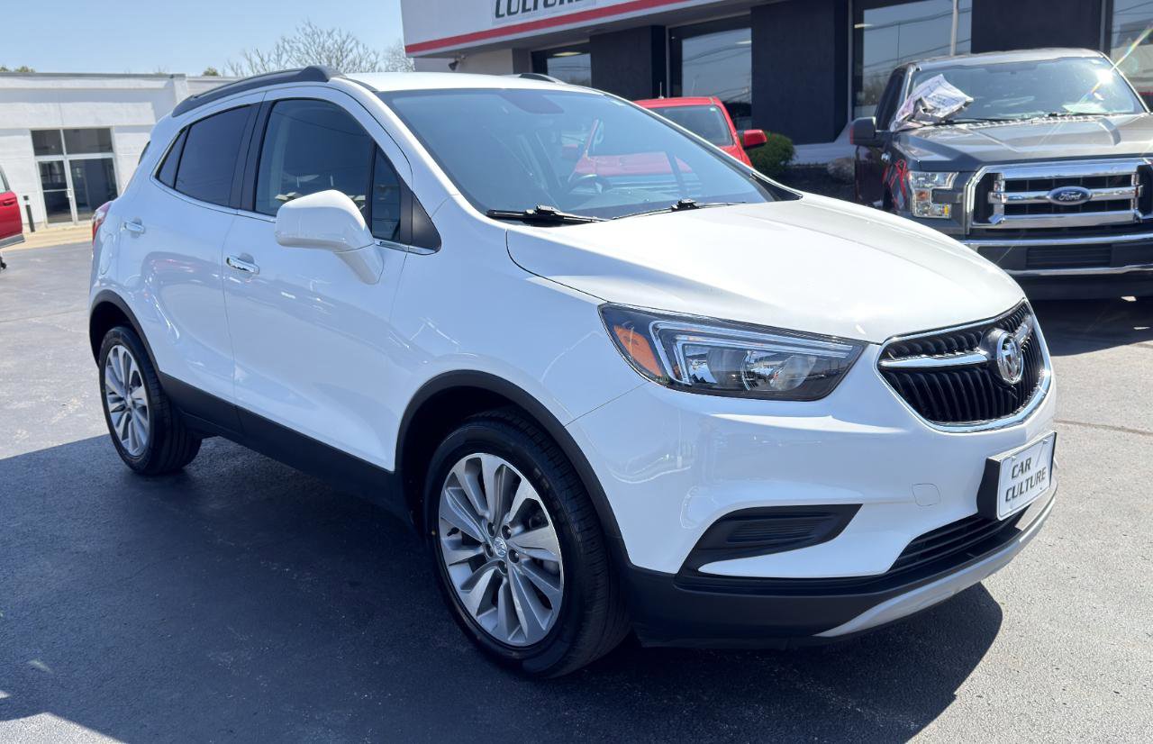 Used 2020 Buick Encore Preferred FWD image 3
