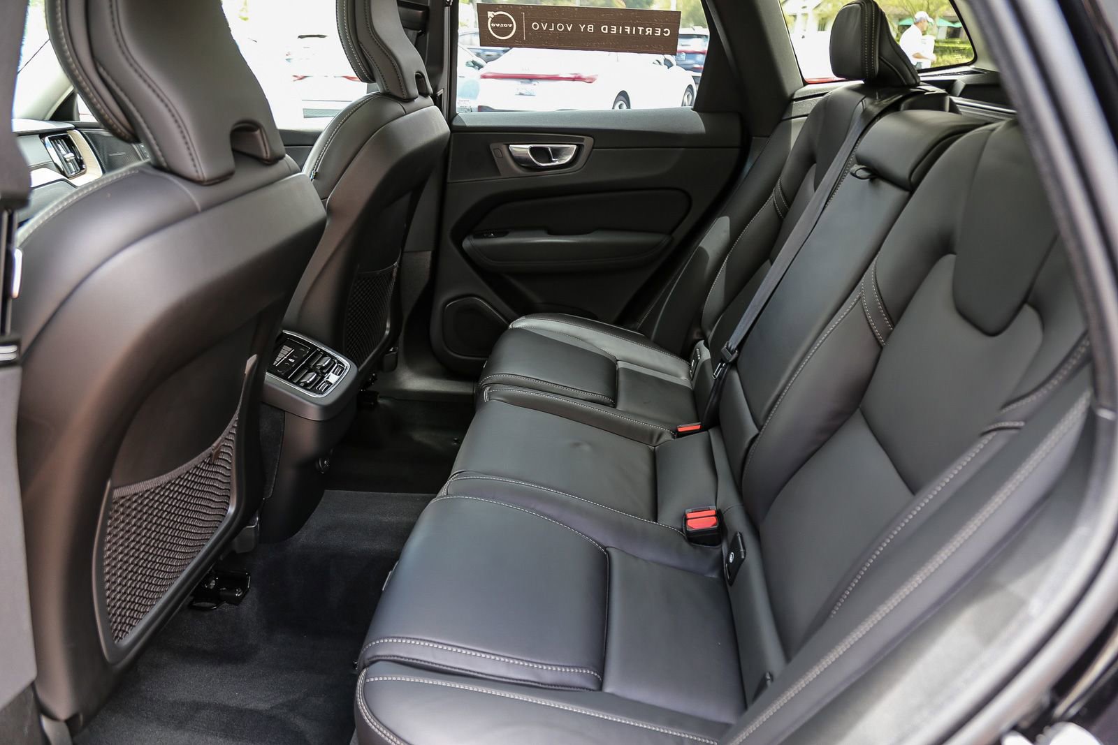 Certified 2026 Volvo XC60 B5 Ultra w/ Climate Package PRO AWD/4WD image 20