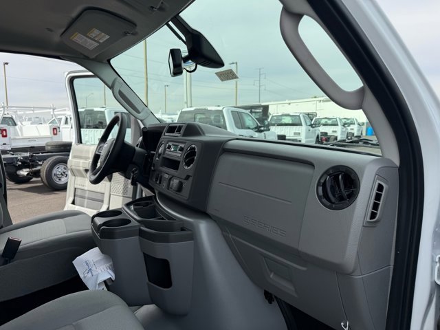 New 2026 Ford E-450 and Econoline 450 Super Duty w/ Interior Upgrade Package image 13