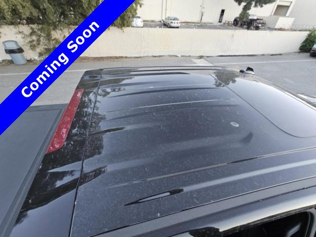 Used 2025 GMC Sierra 1500 AT4 w/ AT4 Premium Package image 2