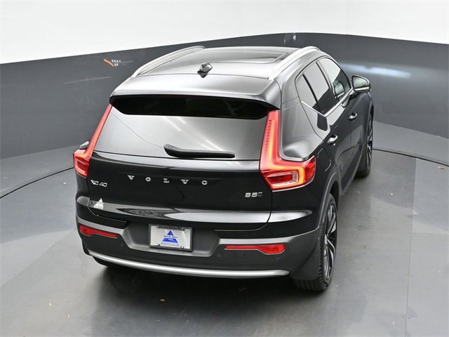 Used 2024 Volvo XC40 B5 Plus w/ Protection Package Premier image 45