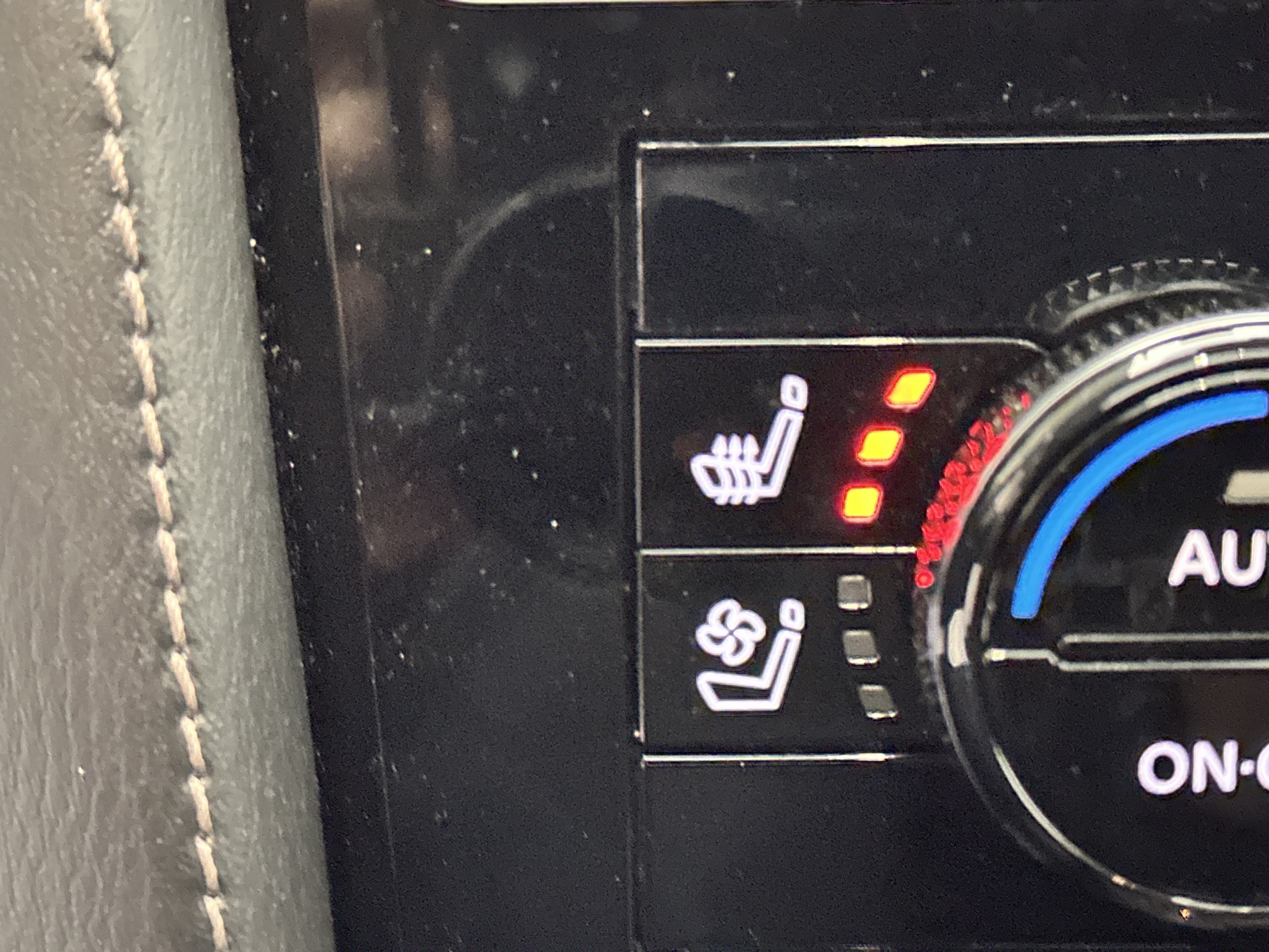 Used 2023 Nissan Armada Platinum image 42