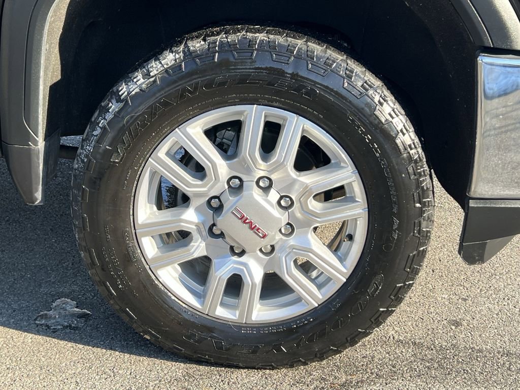 Used 2021 GMC Sierra 3500 SLE w/ SLE Value Package image 12