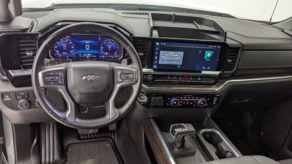 Used 2024 Chevrolet Silverado 1500 RST w/ Protection Package image 3