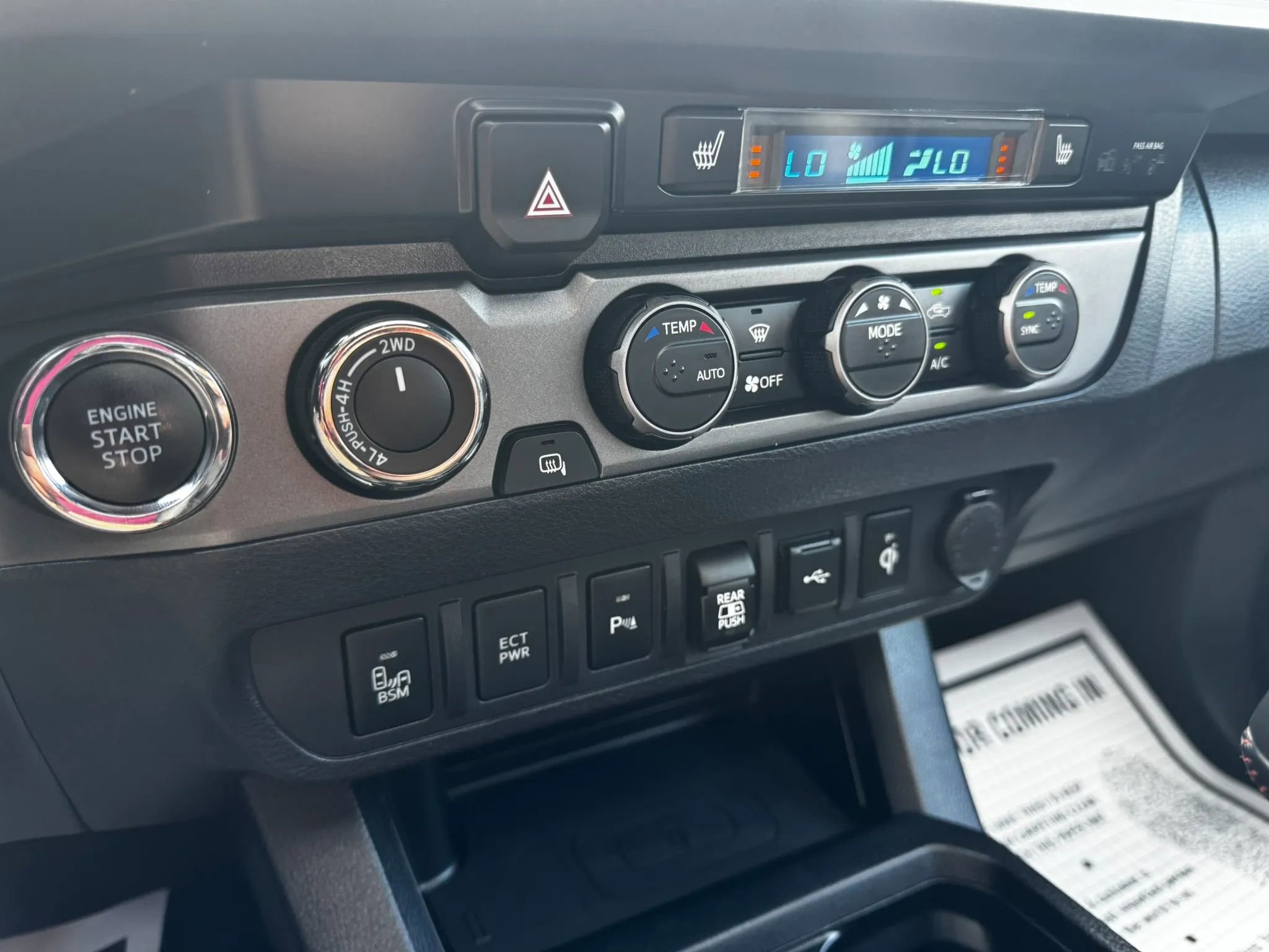 Used 2020 Toyota Tacoma TRD Pro AWD/4WD image 30