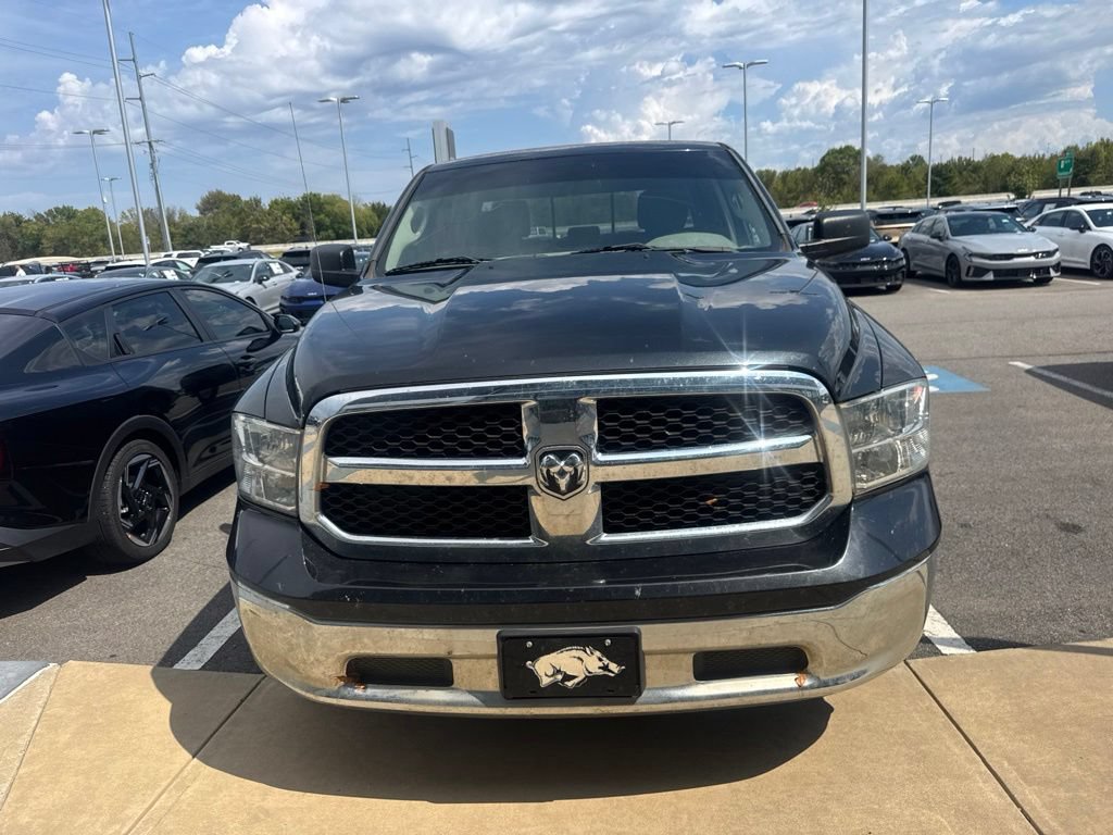 Used 2017 RAM 1500 Classic SLT AWD/4WD image 2