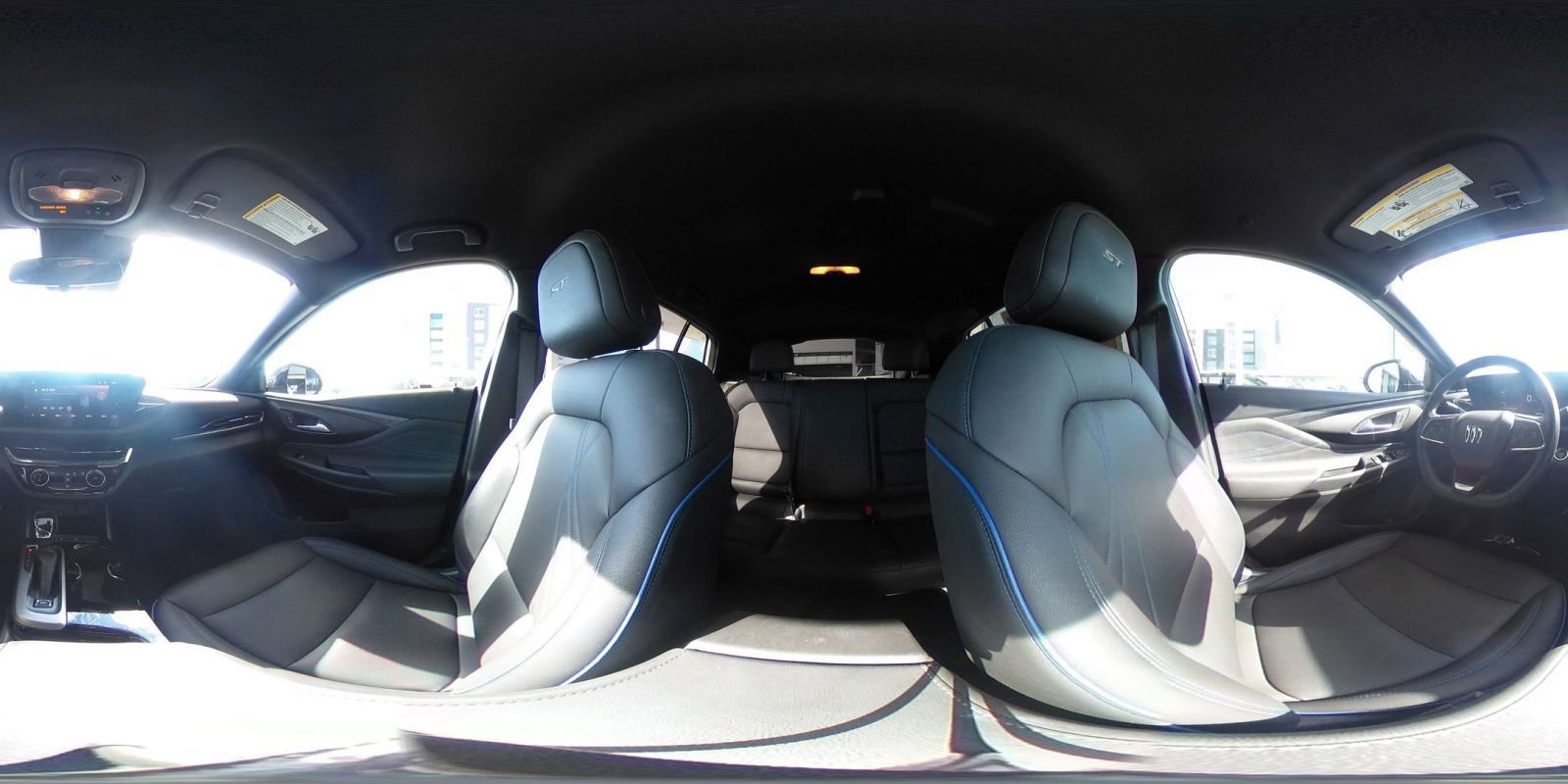 Used 2025 Buick Envista Sport Touring image 42