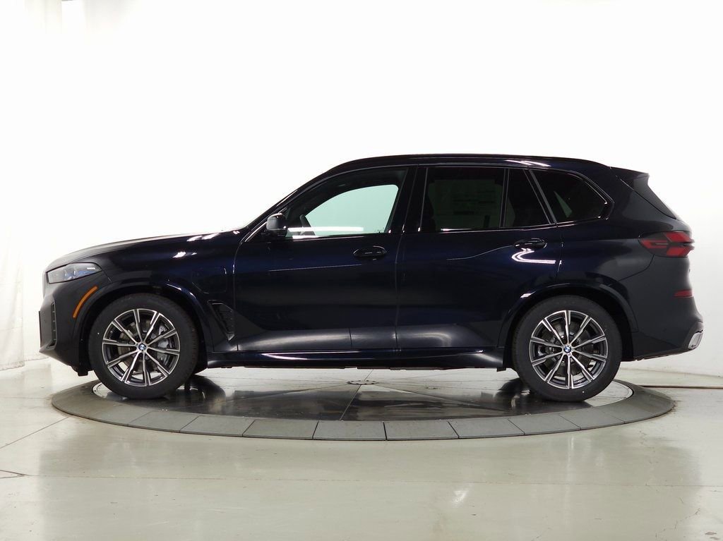 New 2026 BMW X5 xDrive50e AWD/4WD image 4