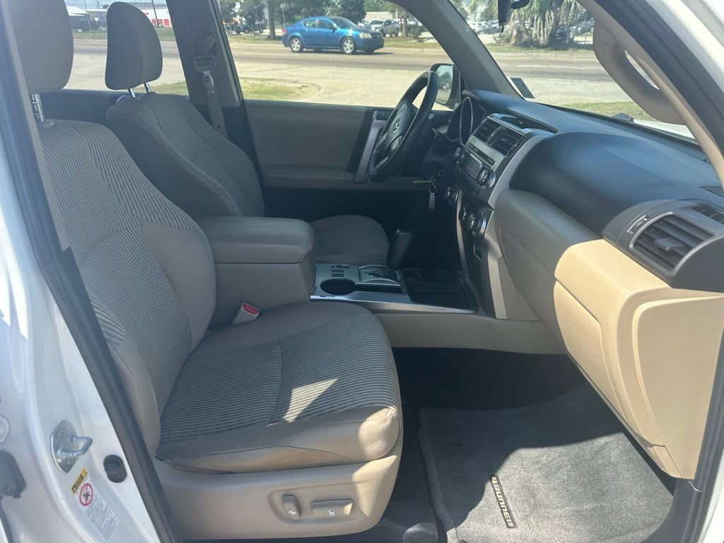 Used 2012 Toyota 4Runner SR5 w/ Convenience Pkg image 17
