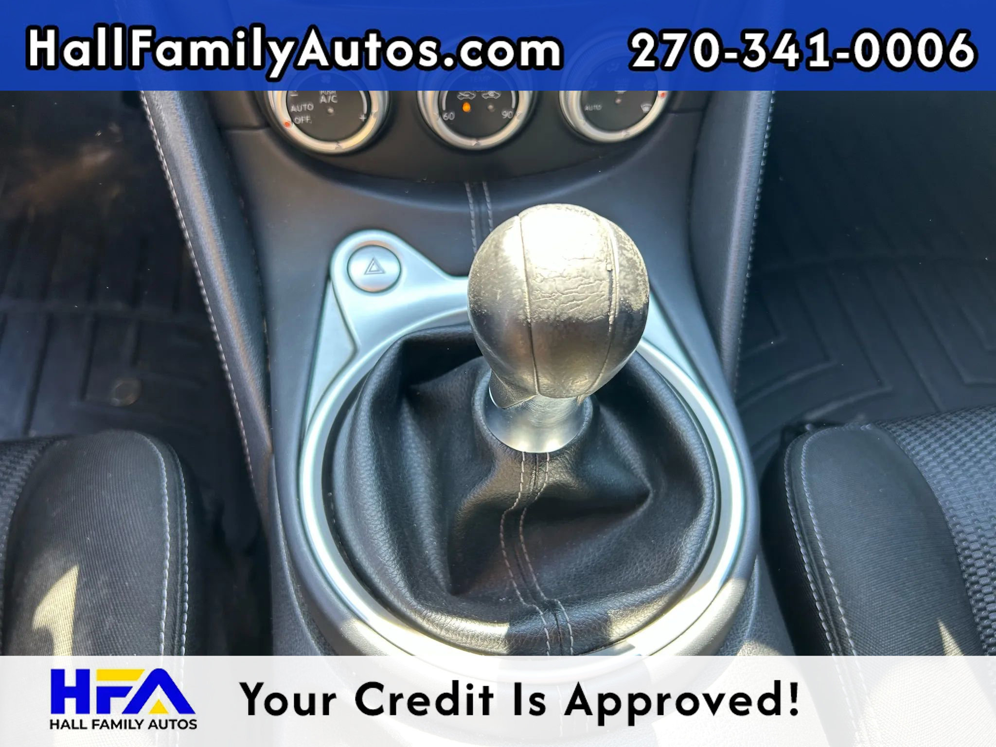 Used 2015 Nissan 370Z Coupe image 22