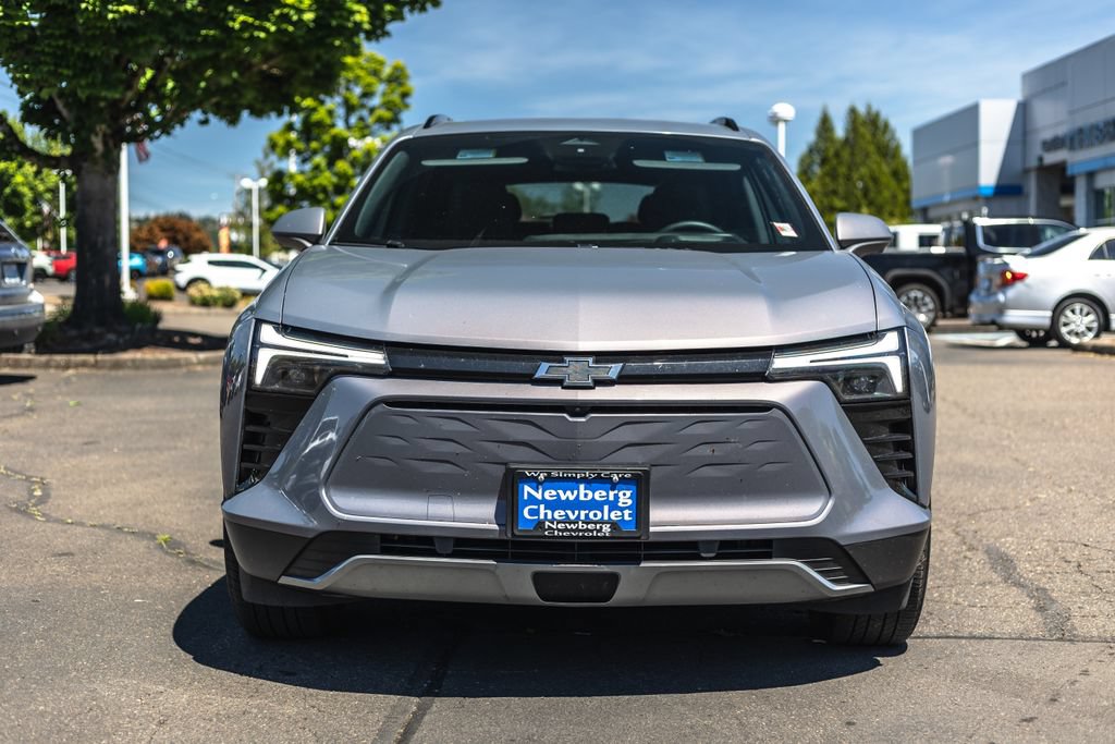 Used 2025 Chevrolet Blazer EV LT AWD/4WD image 5