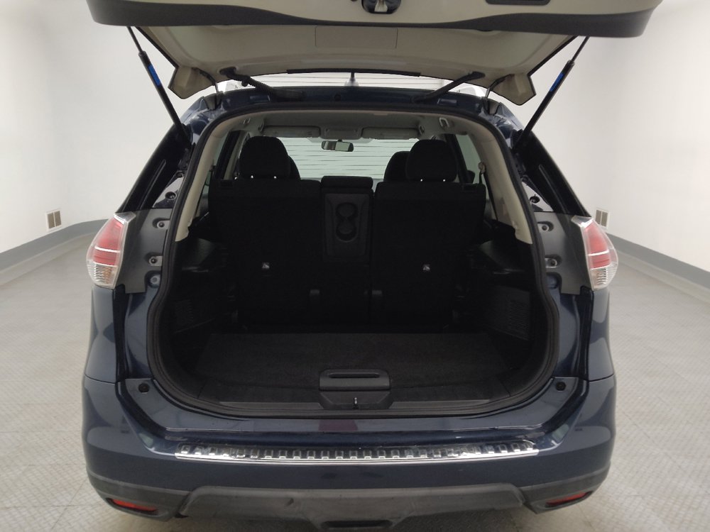 Used 2016 Nissan Rogue SV AWD/4WD image 29