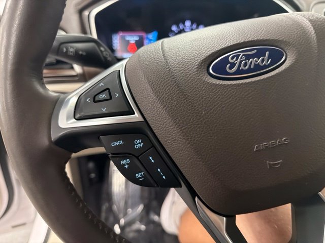 Used 2017 Ford Fusion Energi Platinum FWD image 34