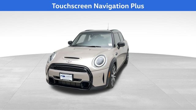 Used 2022 MINI Cooper S w/ Premium Package image 8