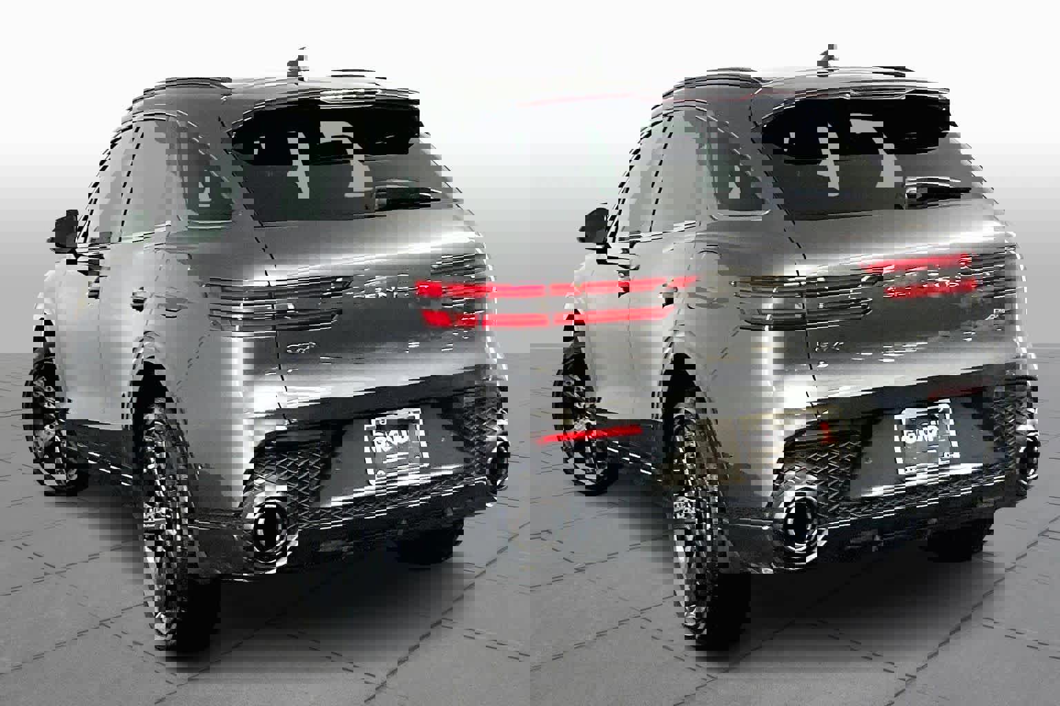 Used 2024 Genesis GV70 3.5T Sport w/ Sport Prestige Package image 11