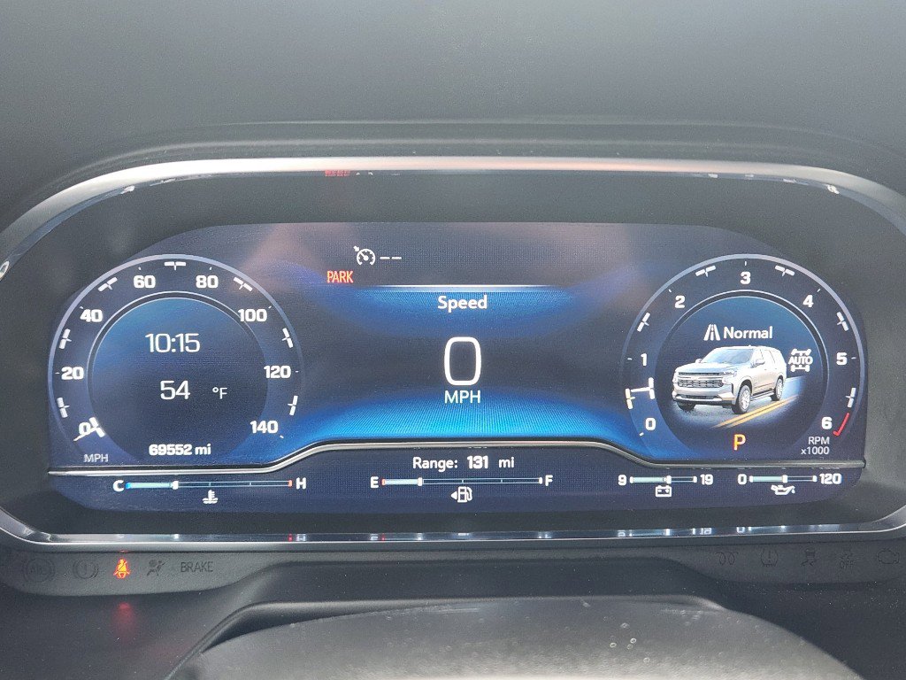 Used 2024 Chevrolet Suburban Premier image 29