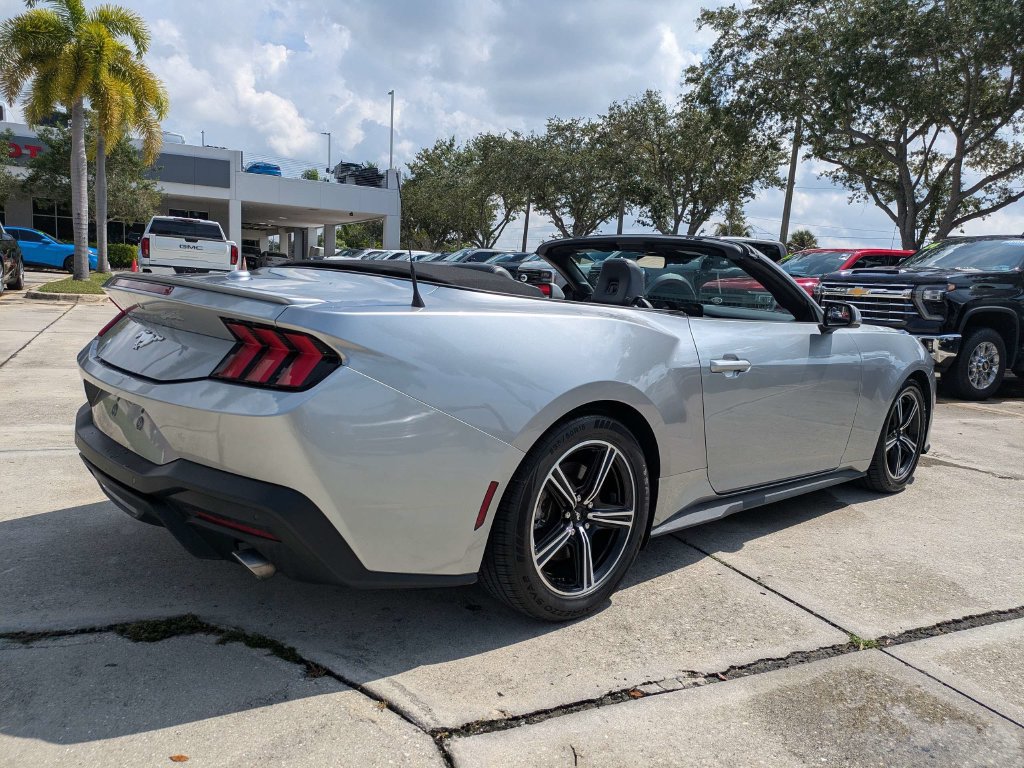 Certified 2024 Ford Mustang Premium RWD image 4