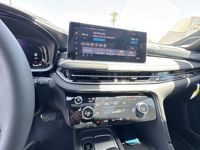 New 2027 INFINITI QX65 Luxe w/ Cargo Package AWD/4WD image 13