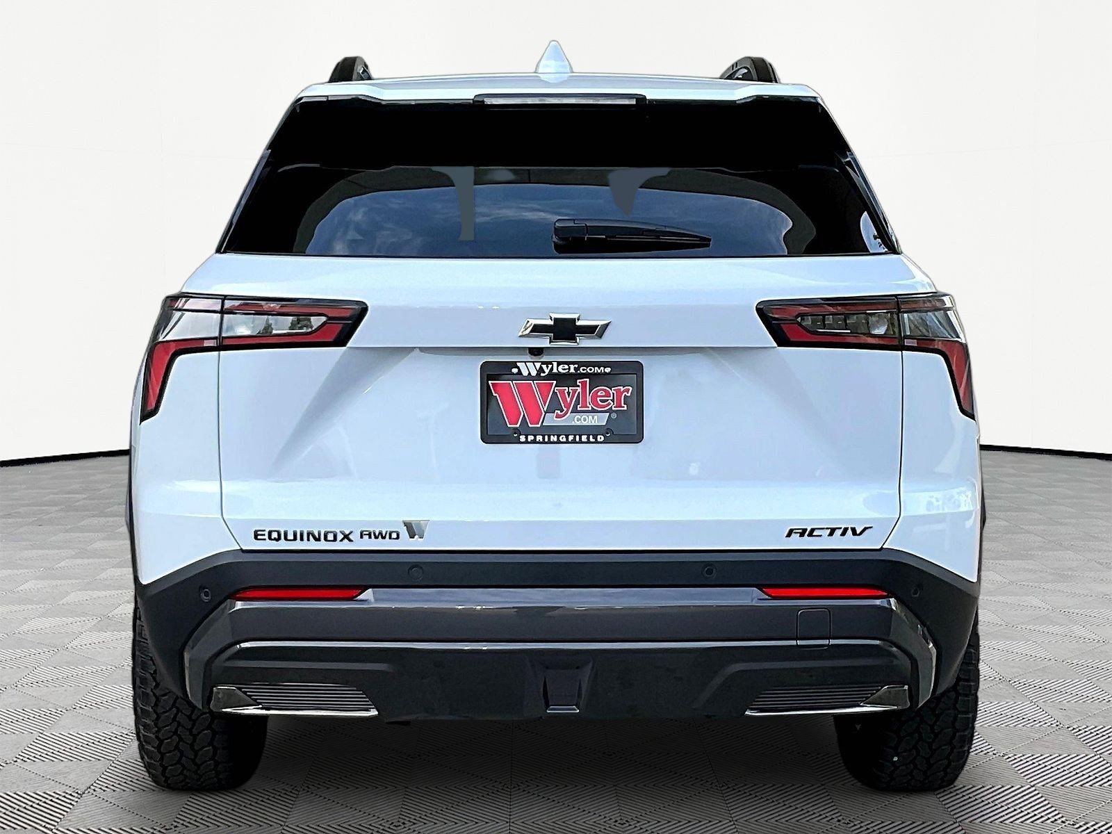 New 2027 Chevrolet Equinox ACTIV AWD/4WD image 5