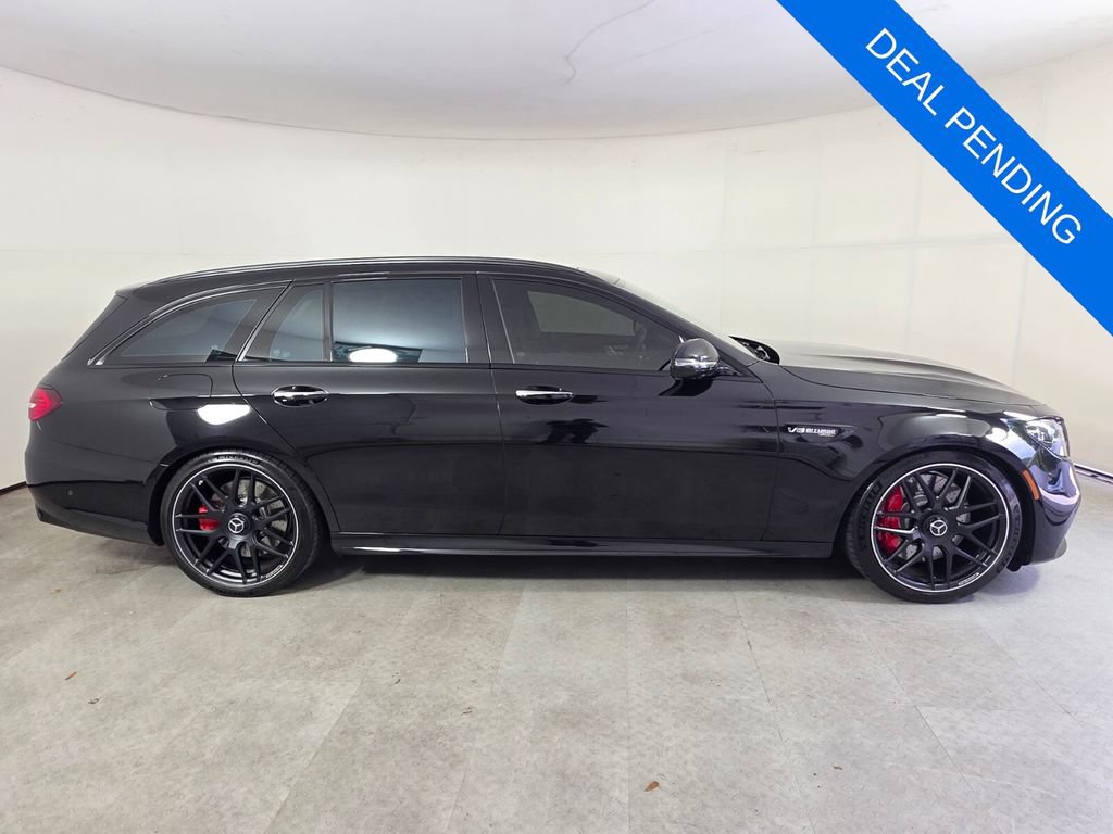 Used 2023 Mercedes-Benz E 63 AMG S image 3