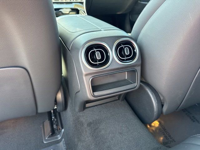 New 2025 Mercedes-Benz C 300 Sedan image 12