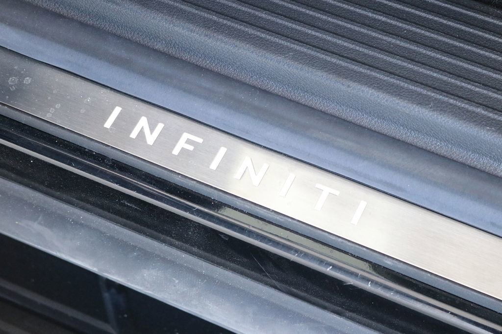 Certified 2025 INFINITI QX80 Sensory image 15