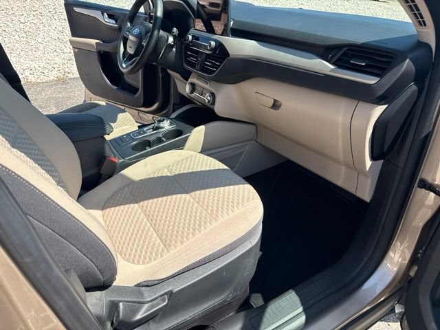 Used 2020 Ford Escape SE AWD/4WD image 24
