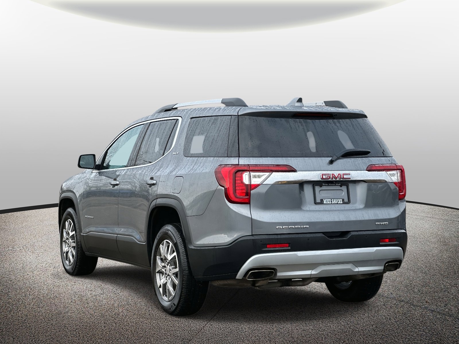 Used 2021 GMC Acadia SLT w/ Trailering Package image 3