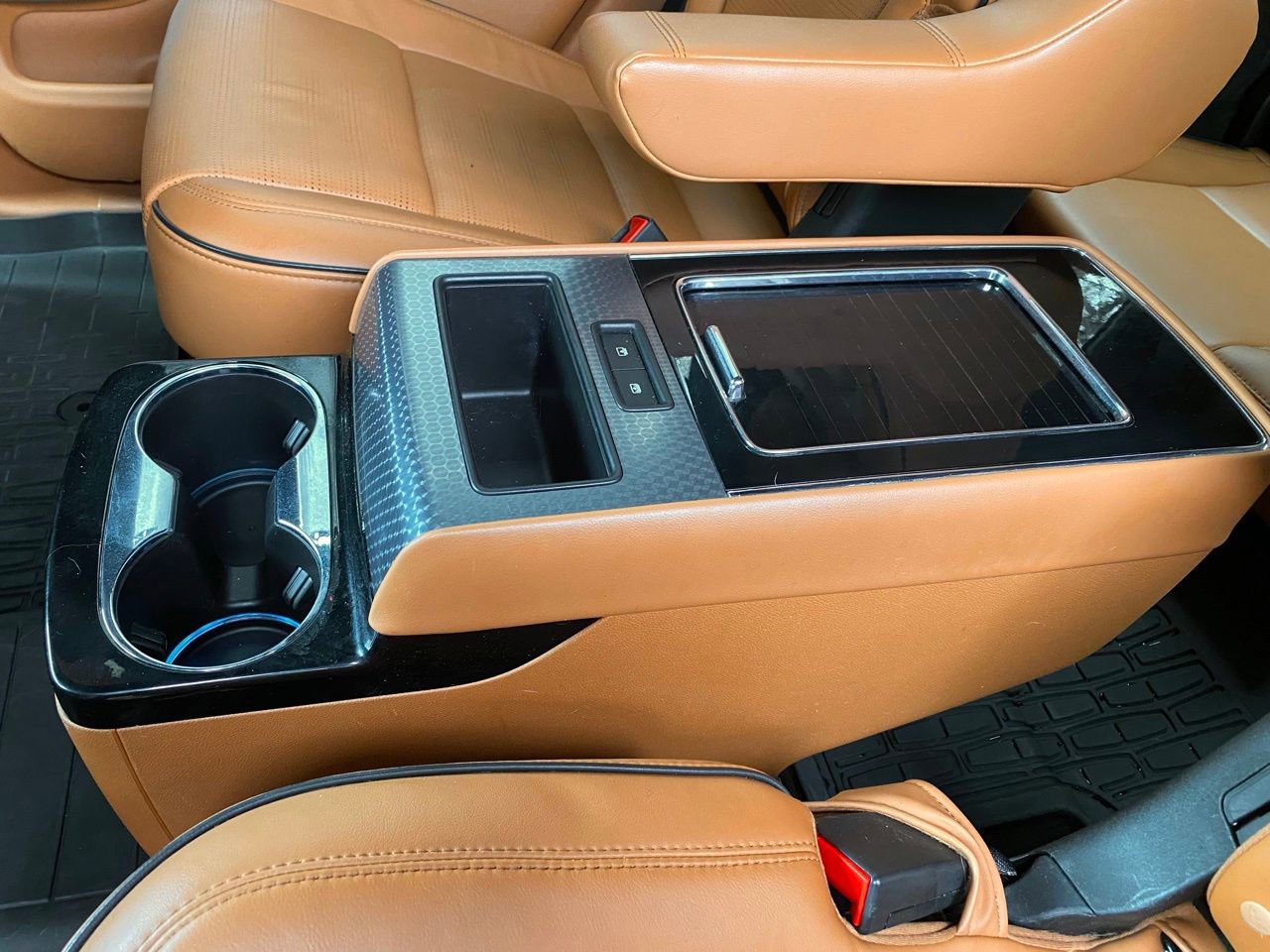 Used 2024 Lincoln Aviator Black Label w/ Dynamic Handling Package image 20