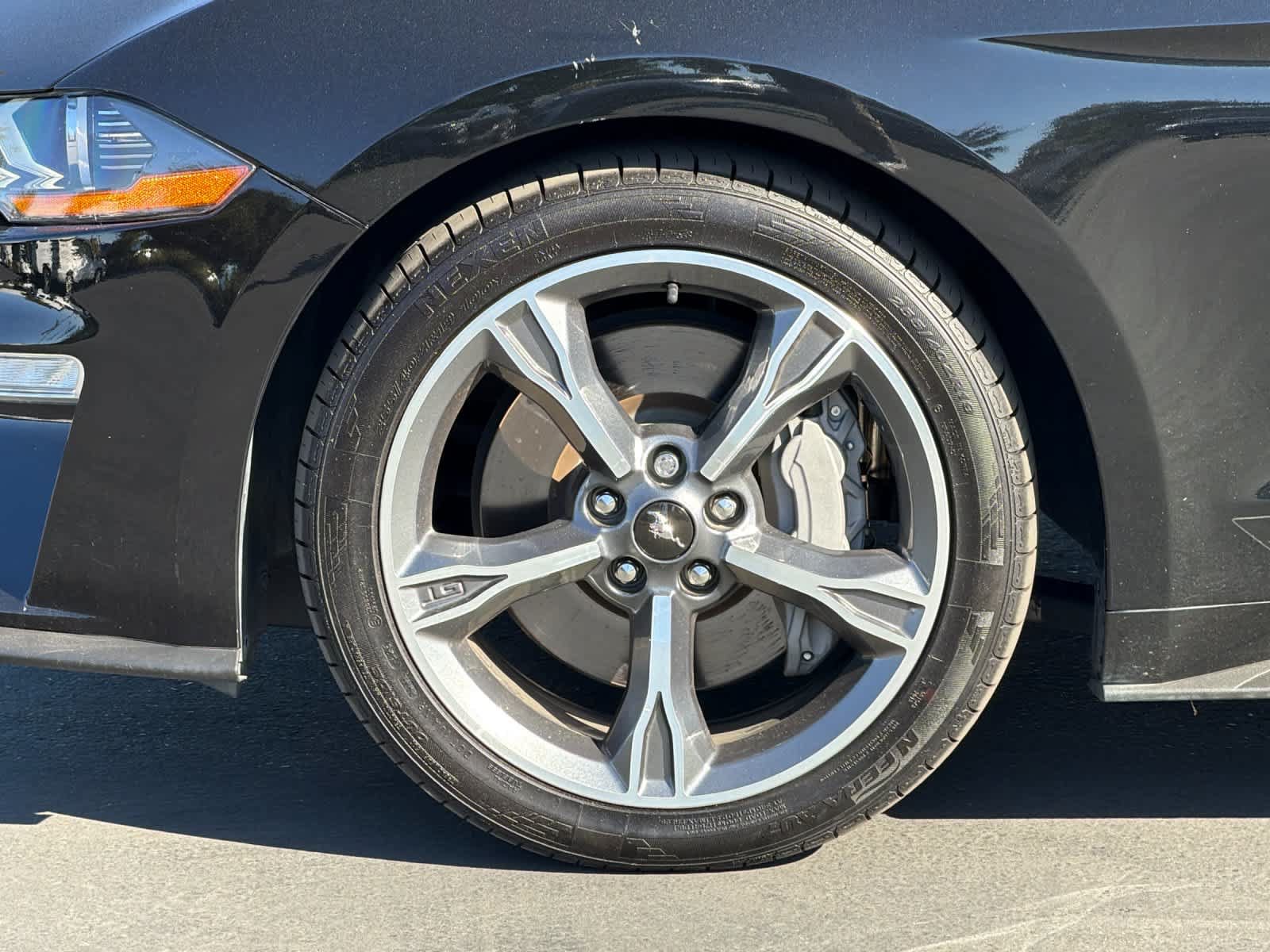Used 2022 Ford Mustang GT Premium w/ Equipment Group 401A RWD image 28