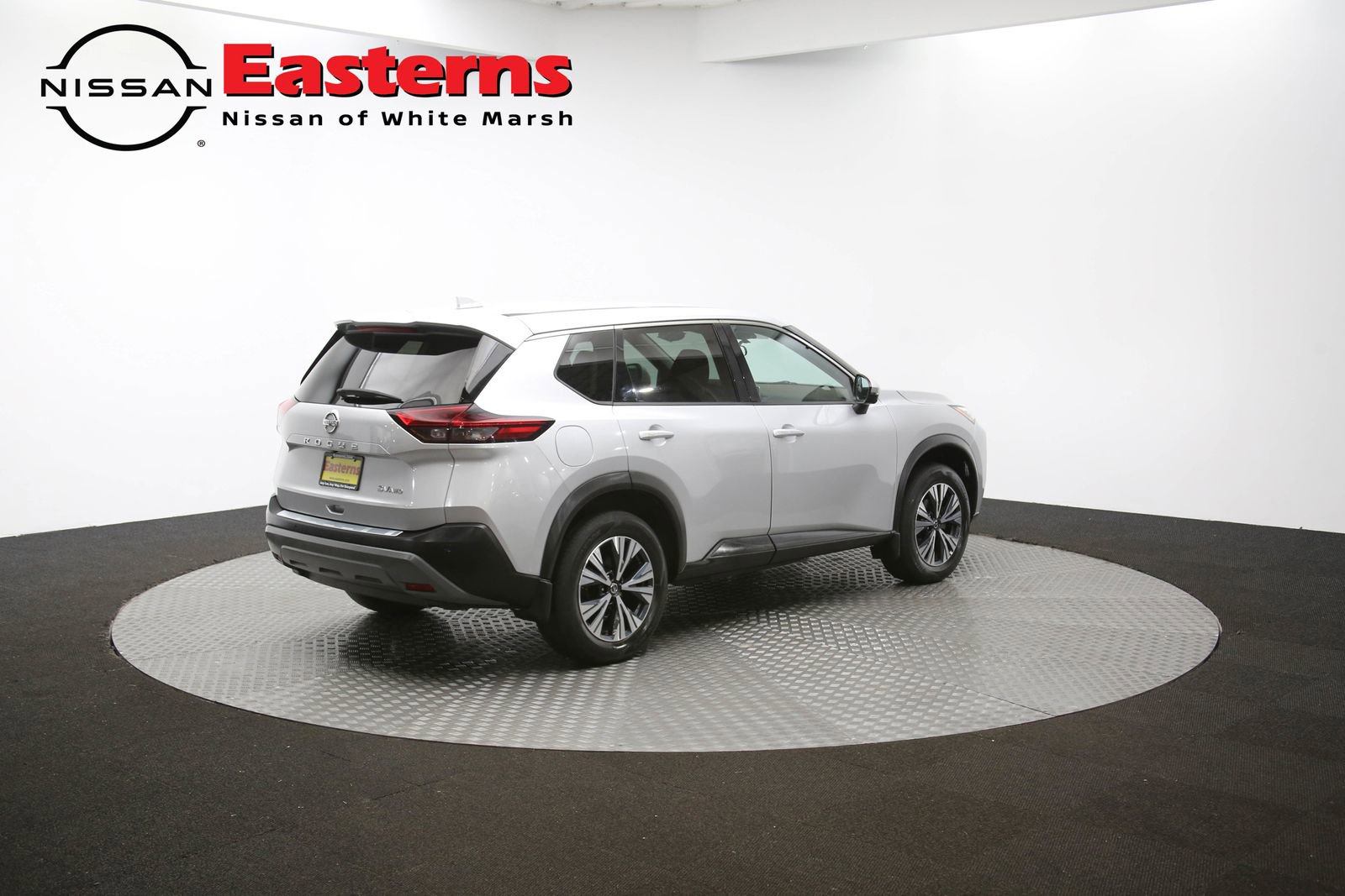 Used 2021 Nissan Rogue SV image 77