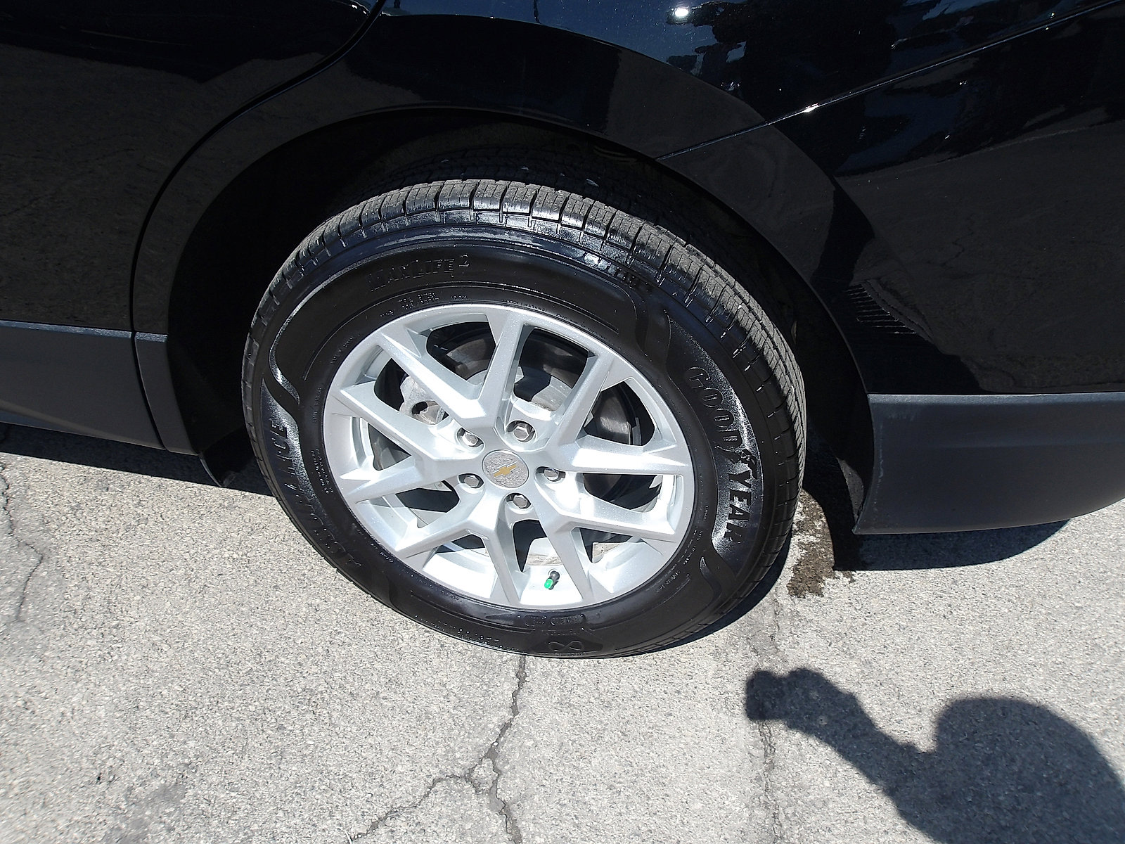 Used 2023 Chevrolet Equinox LT AWD/4WD image 23