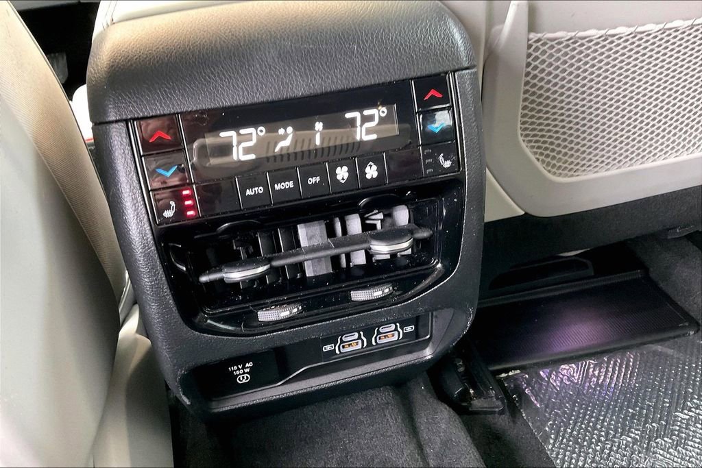 Used 2021 Jeep Grand Cherokee L Summit w/ Luxury Tech Group V image 35