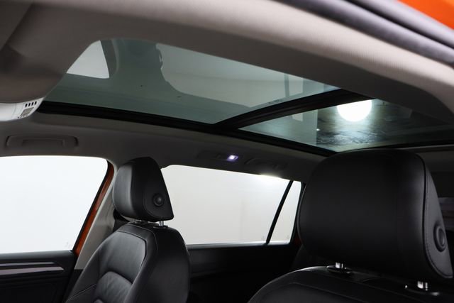 Used 2019 Volkswagen Tiguan SEL Premium image 26