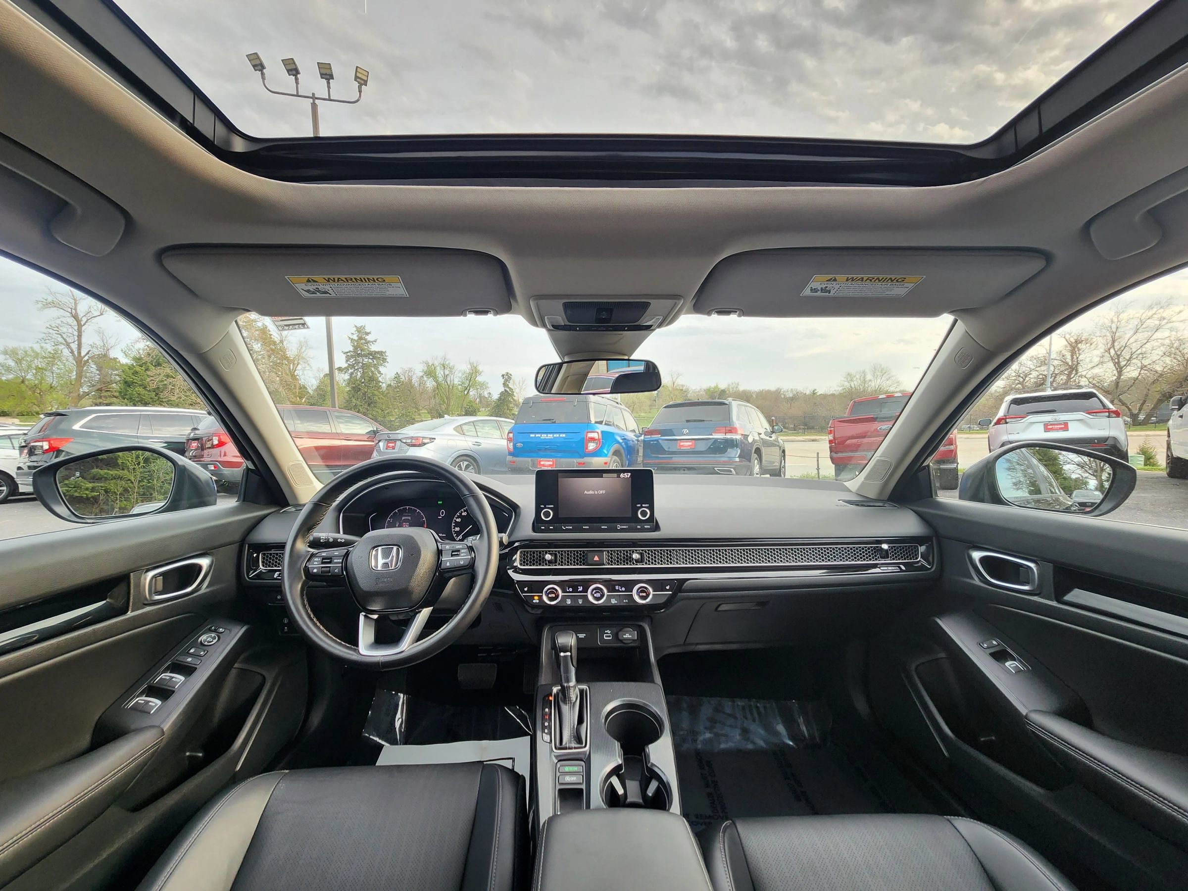 Used 2022 Honda Civic EX-L image 9