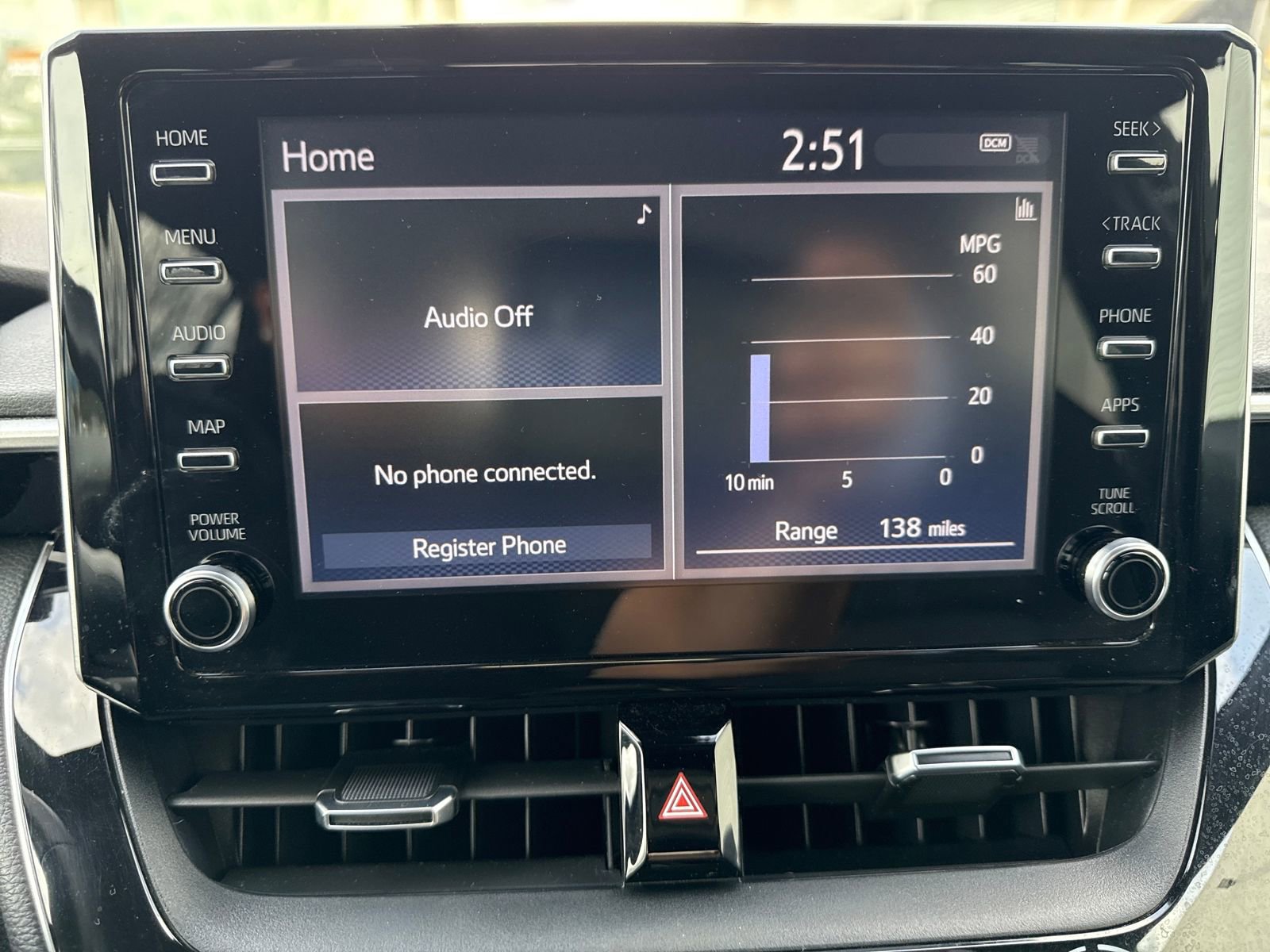 Used 2020 Toyota Corolla SE w/ Carpet Mat Package (TMS) image 19