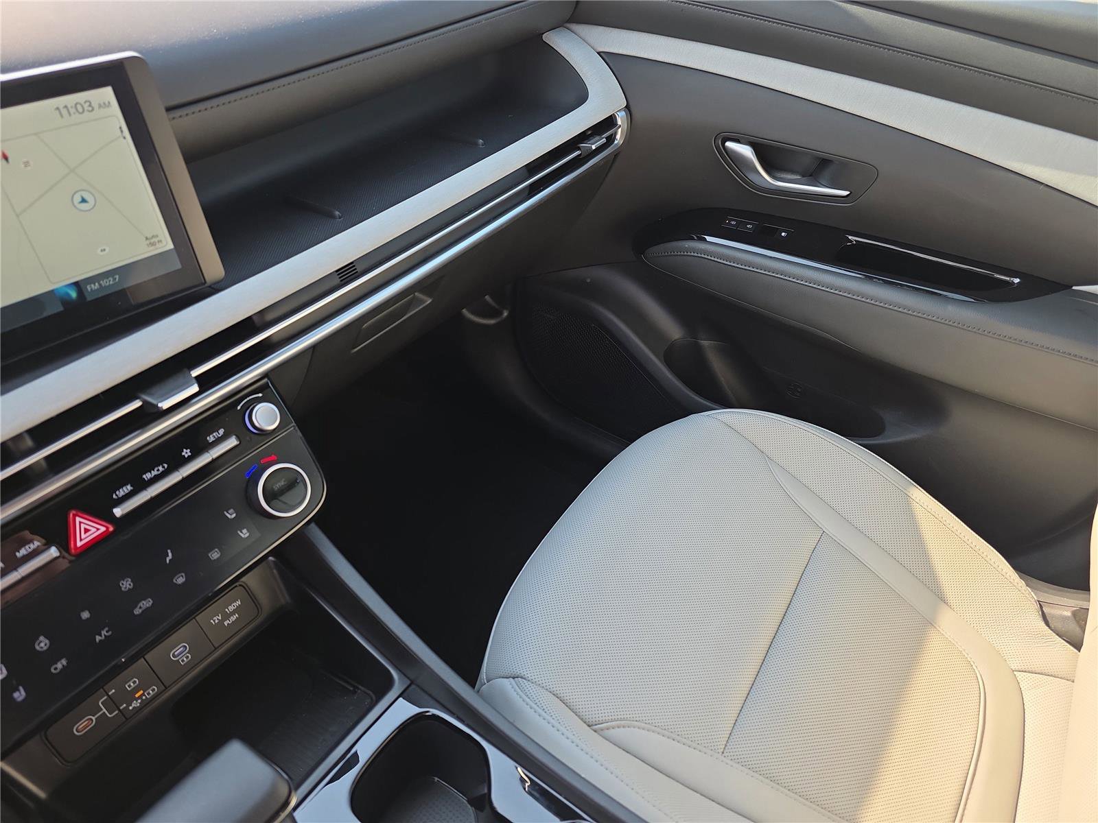 Certified 2025 Hyundai Santa Cruz Limited image 29