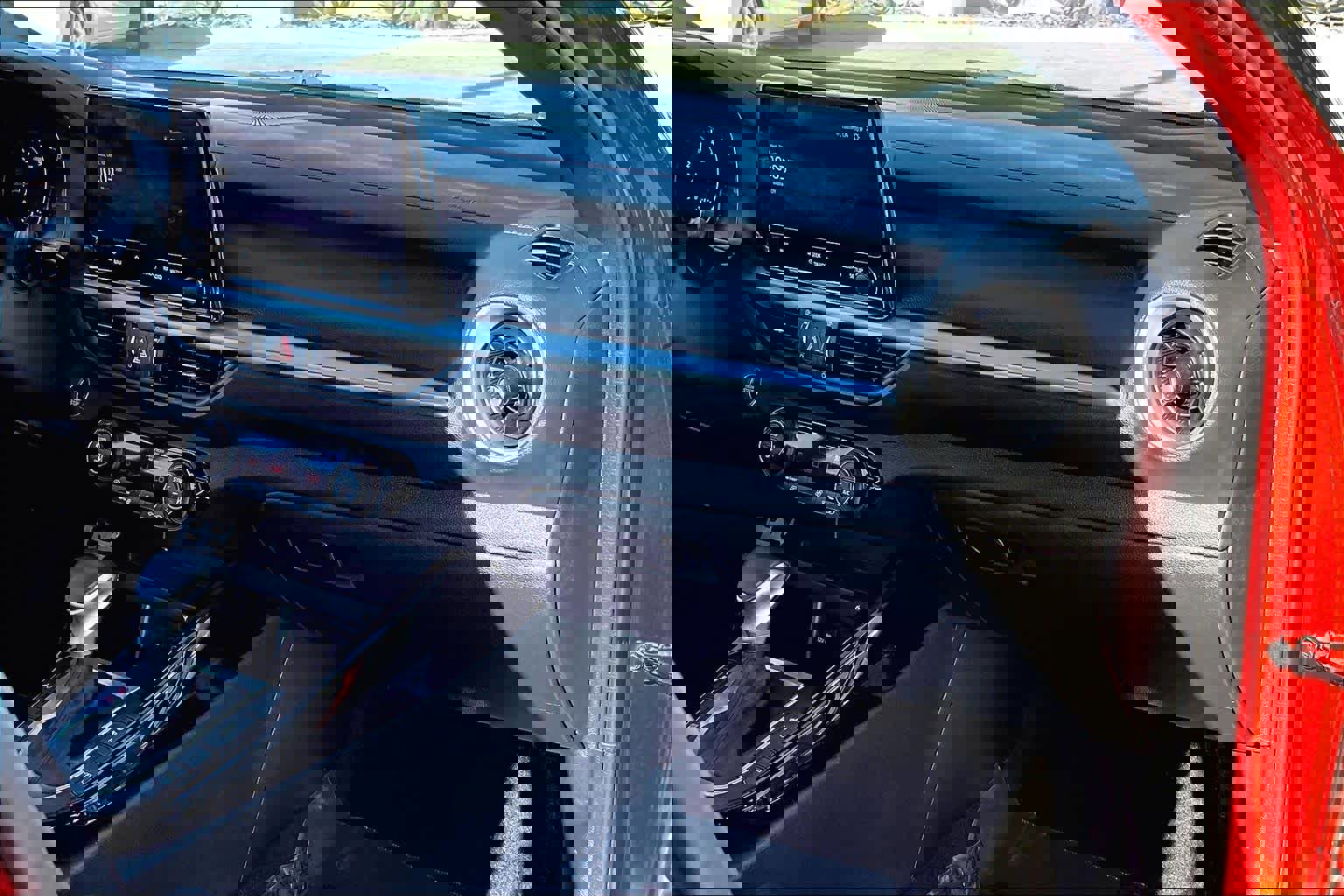 Used 2023 Kia Forte GT-Line w/ GT-Line Premium Package image 18