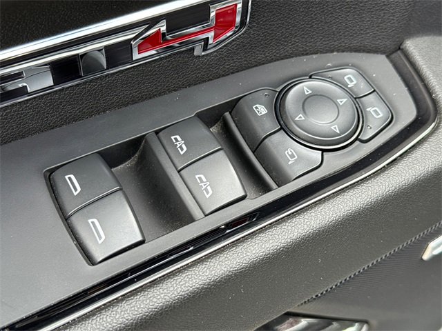 Used 2024 GMC Sierra 1500 AT4 w/ Technology Package image 20