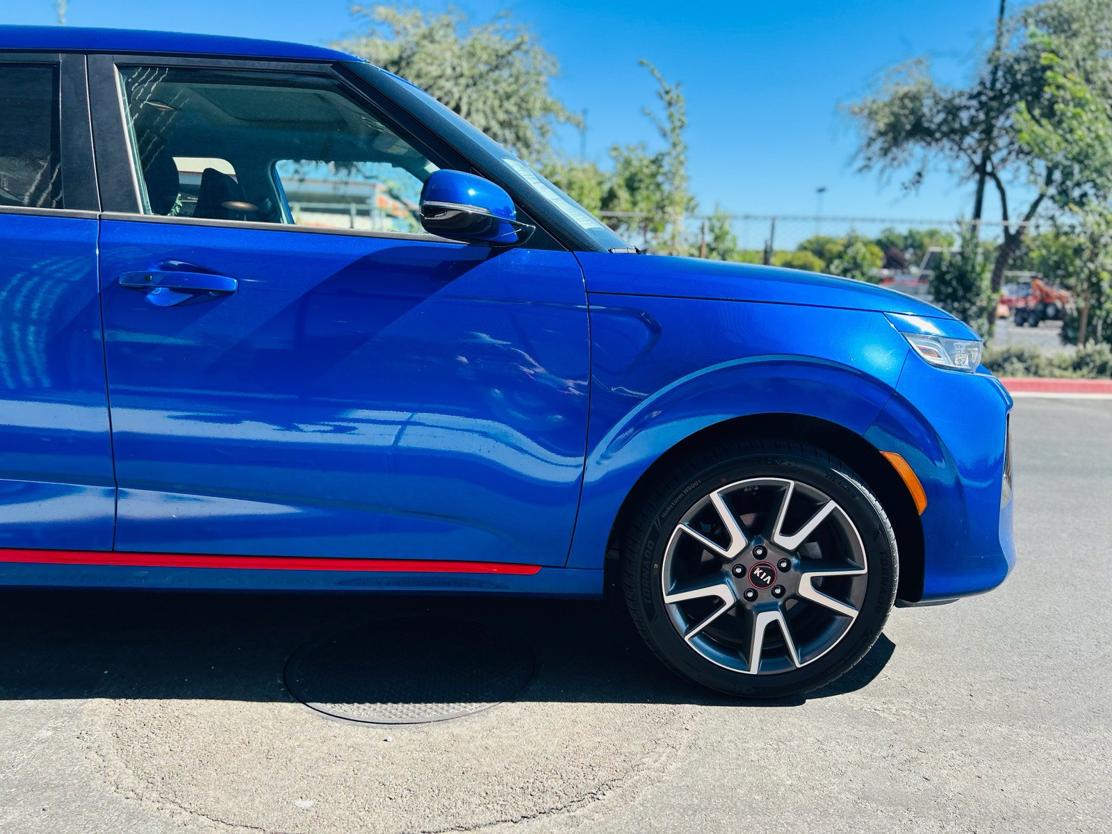 Used 2020 Kia Soul GT-Line w/ GT 2.0L Power Sunroof Package FWD image 9