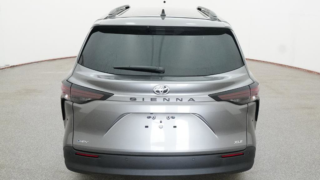 New 2026 Toyota Sienna XLE FWD image 47