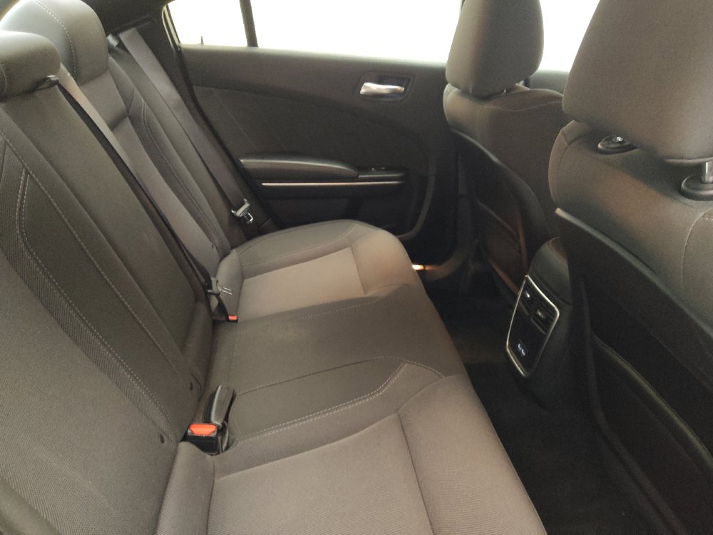 Used 2019 Dodge Charger SXT AWD/4WD image 19