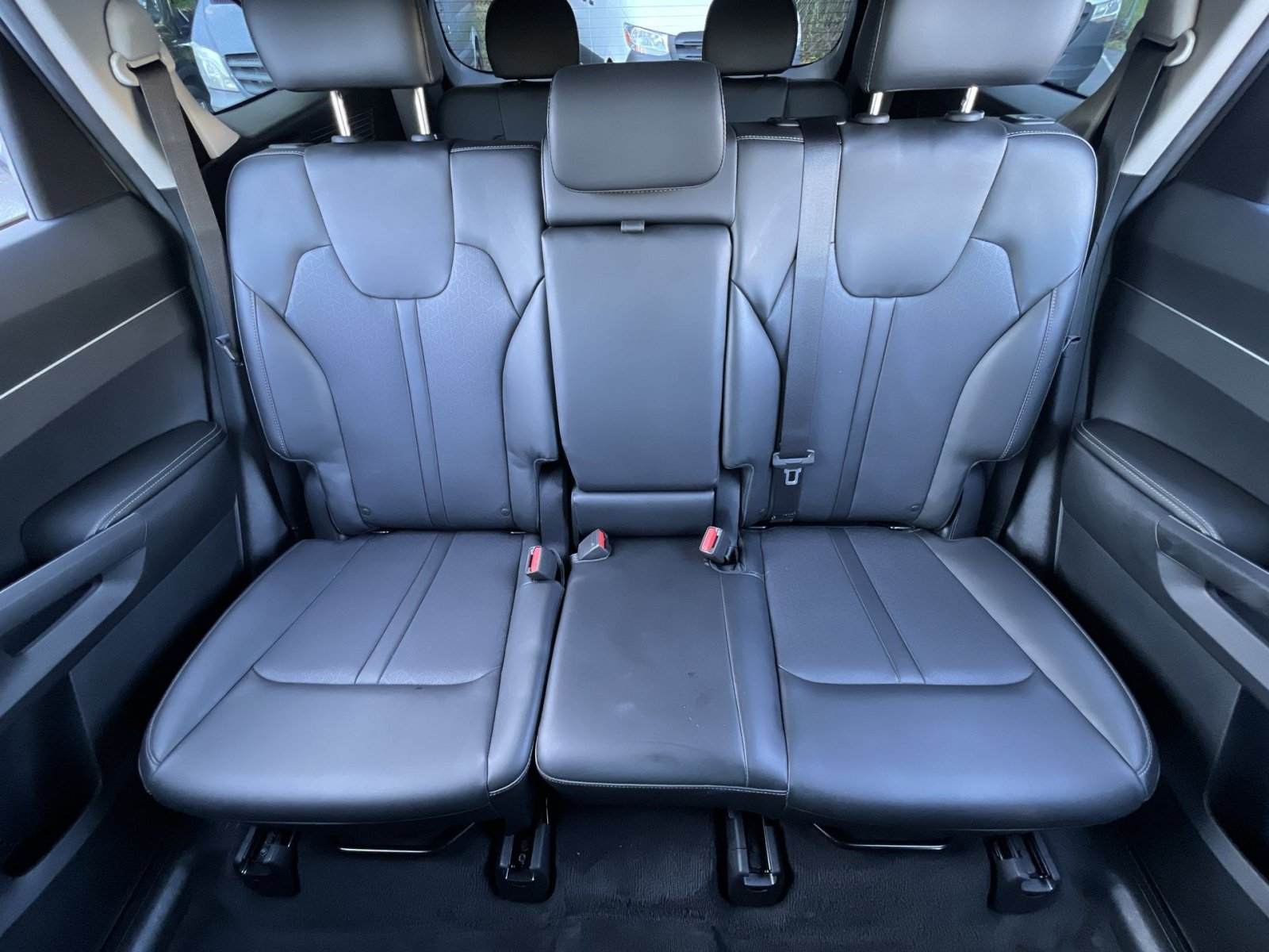 Used 2021 Kia Sorento S AWD/4WD image 15