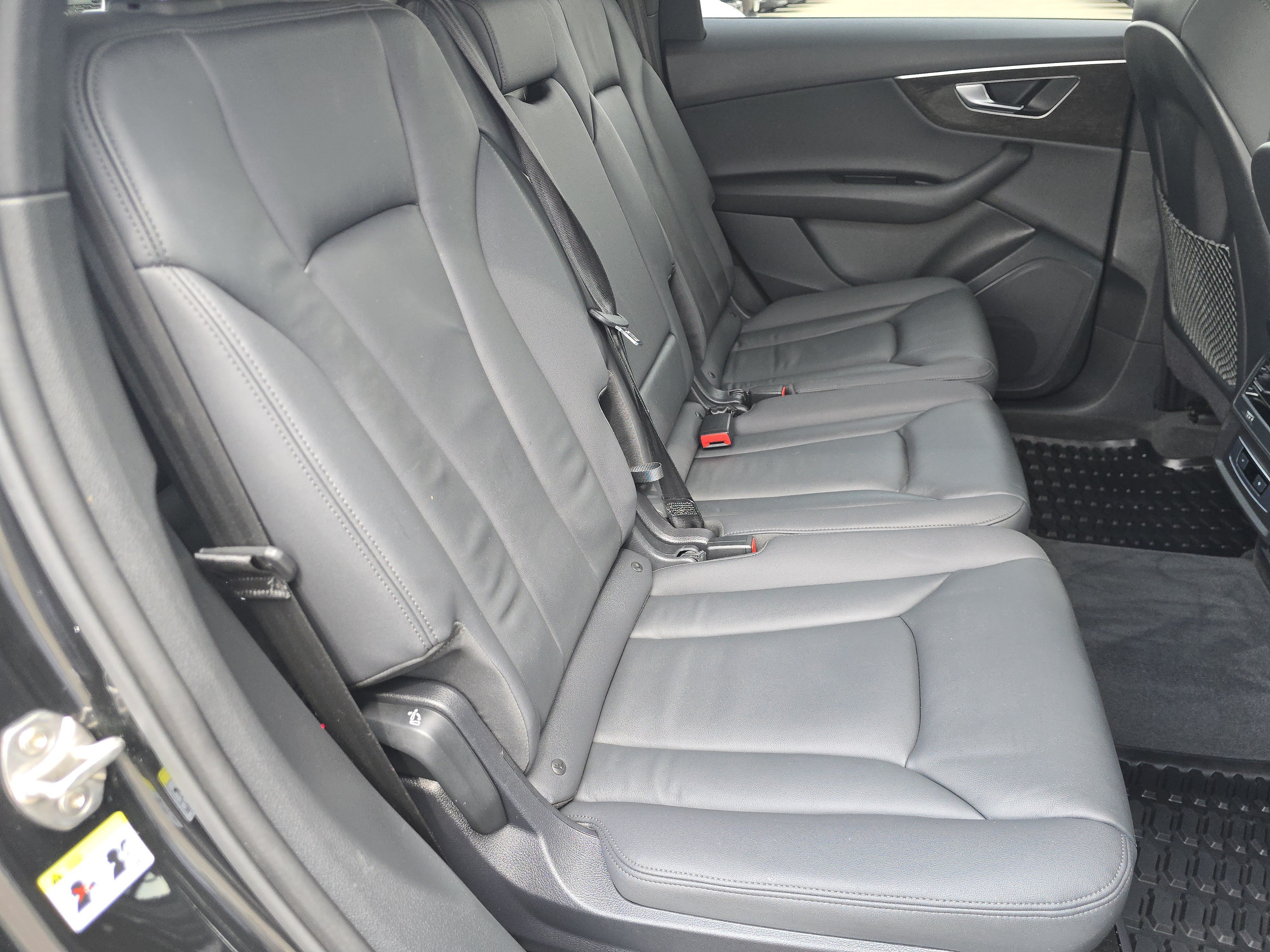 Certified 2023 Audi Q7 2.0T Premium w/ Convenience Package AWD/4WD image 18