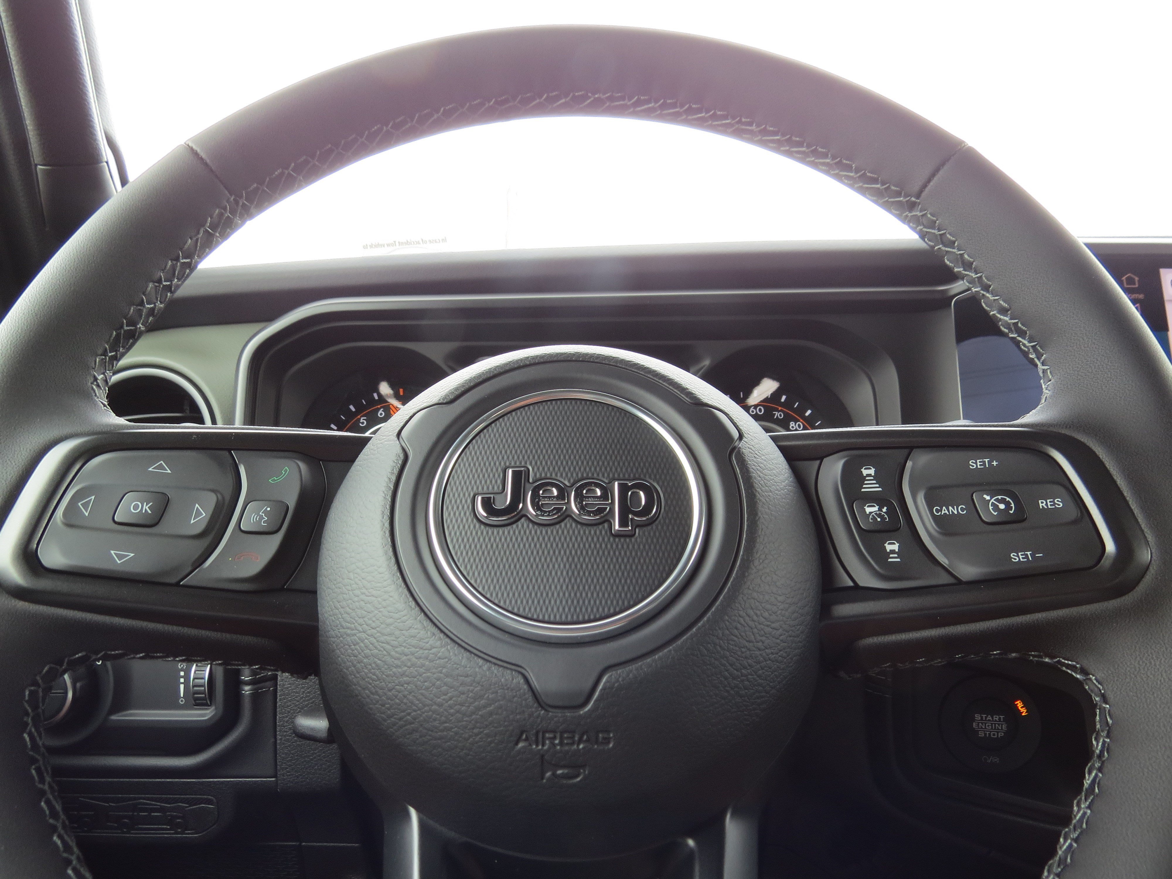 New 2026 Jeep Gladiator Mojave AWD/4WD image 19