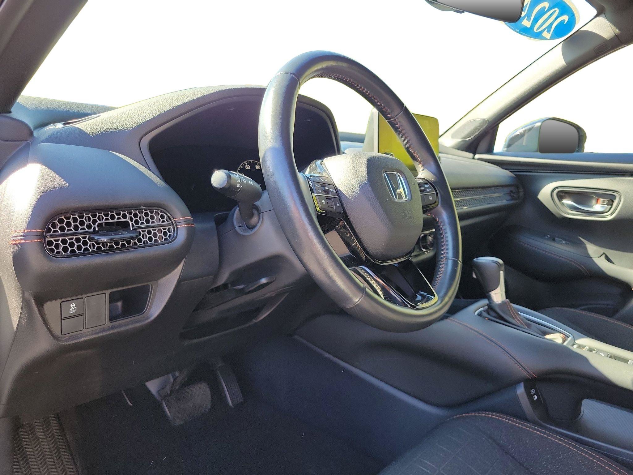Used 2024 Honda HR-V Sport image 6