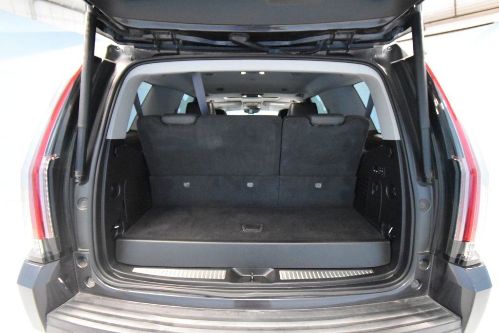 Used 2016 Cadillac Escalade Premium AWD/4WD image 32