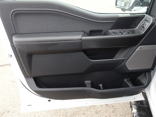 New 2025 Ford F150 Lariat w/ Equipment Group 501A Mid image 13