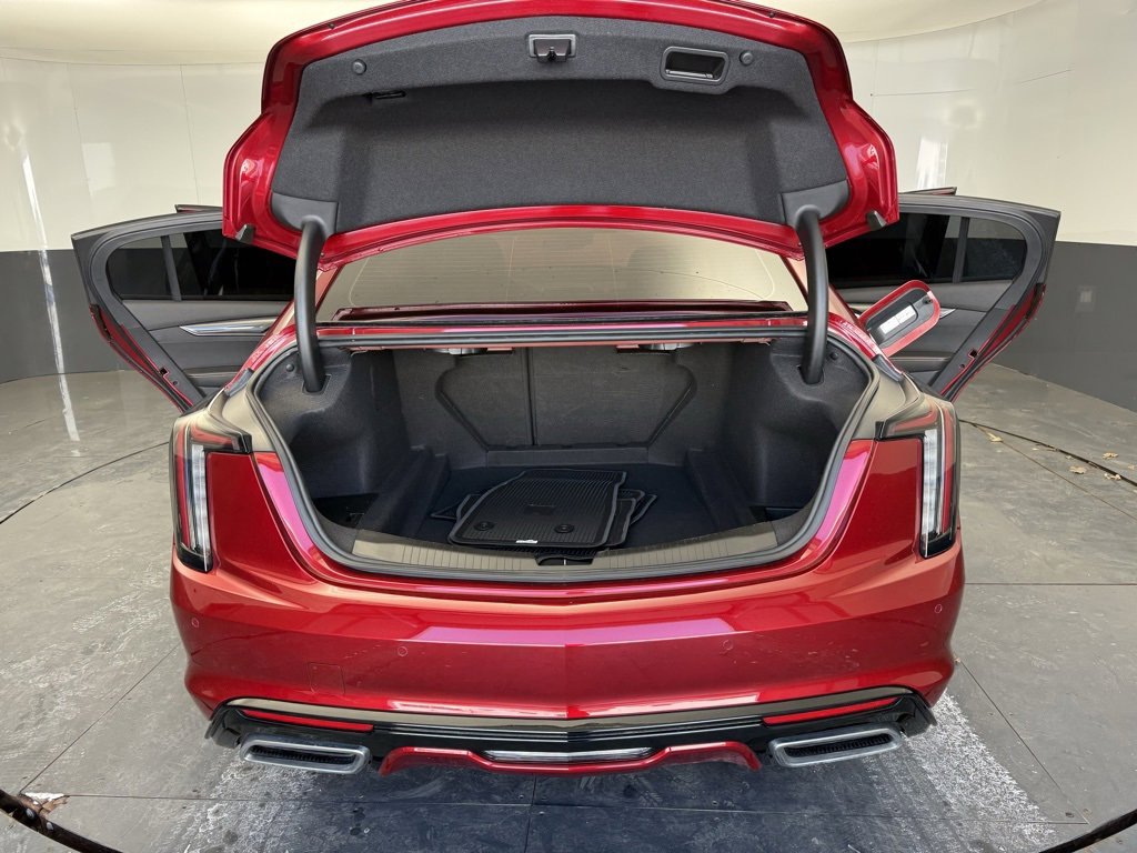 Used 2023 Cadillac CT5 Sport image 6