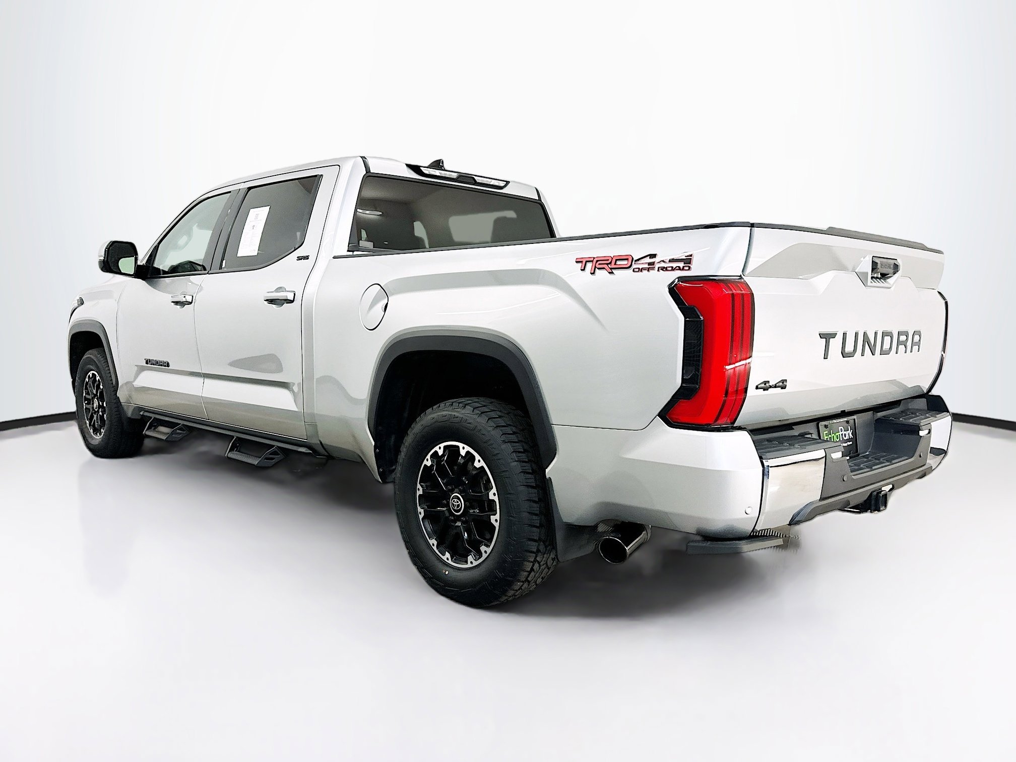Used 2023 Toyota Tundra SR5 w/ TRD Off-Road Package image 5